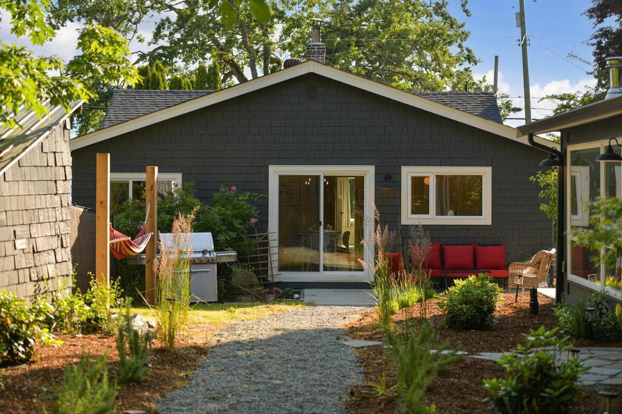 The Bayside Cottage North Saanich Exterior foto