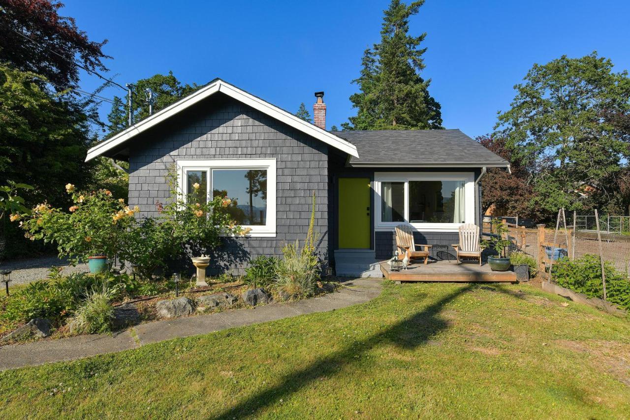 The Bayside Cottage North Saanich Exterior foto