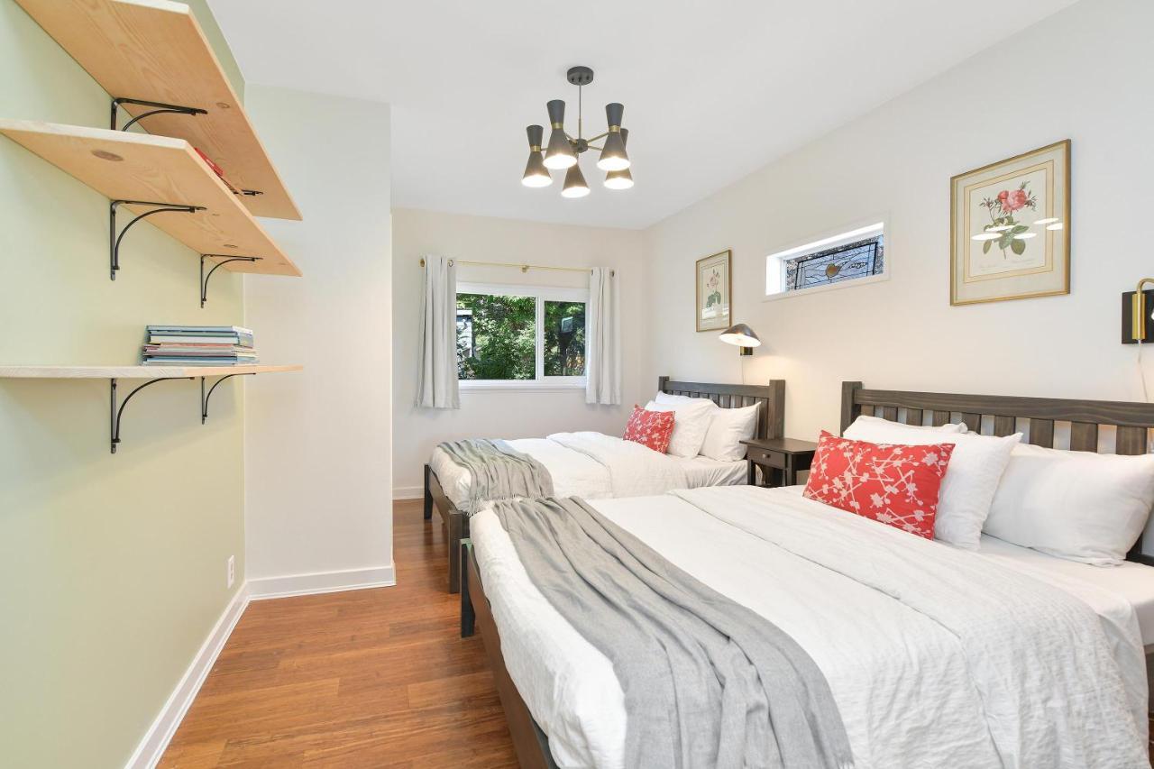 The Bayside Cottage North Saanich Exterior foto