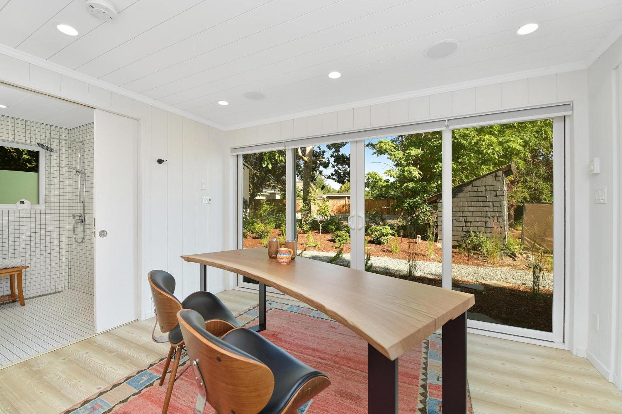 The Bayside Cottage North Saanich Exterior foto