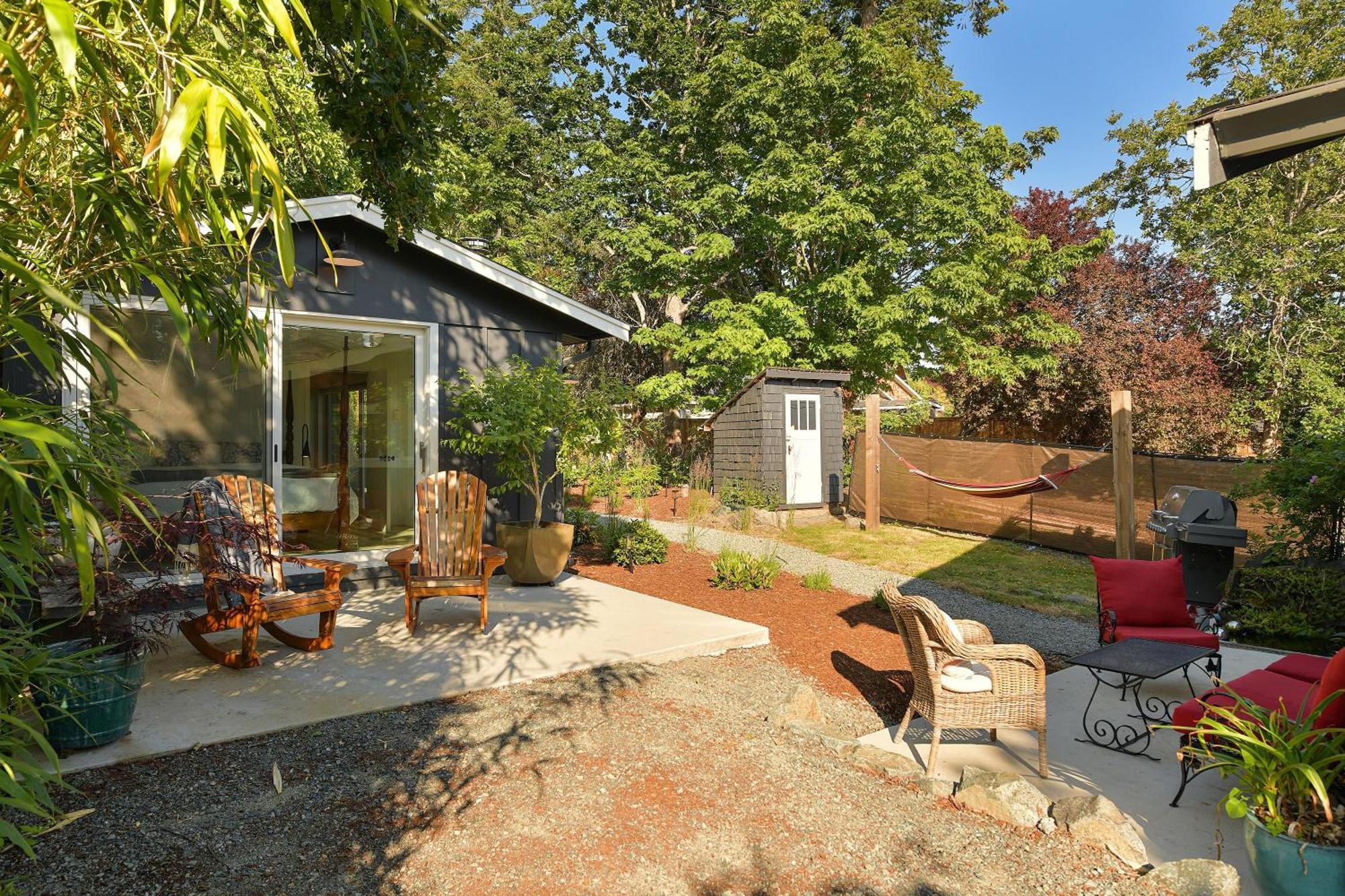 The Bayside Cottage North Saanich Exterior foto